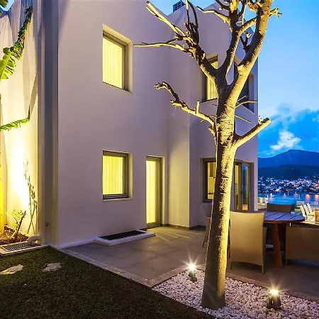 فيلة Tuerkbuekue Bay Villa *