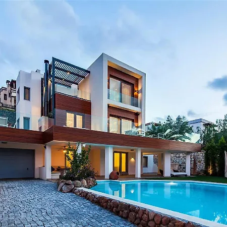 فيلة Tuerkbuekue Bay Villa